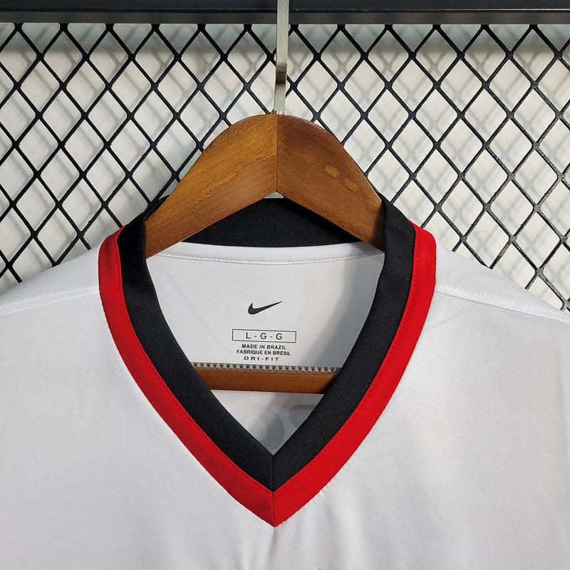 Camisa Retro Flamengo Away Nike 2001 Torcedor Masculino Branco