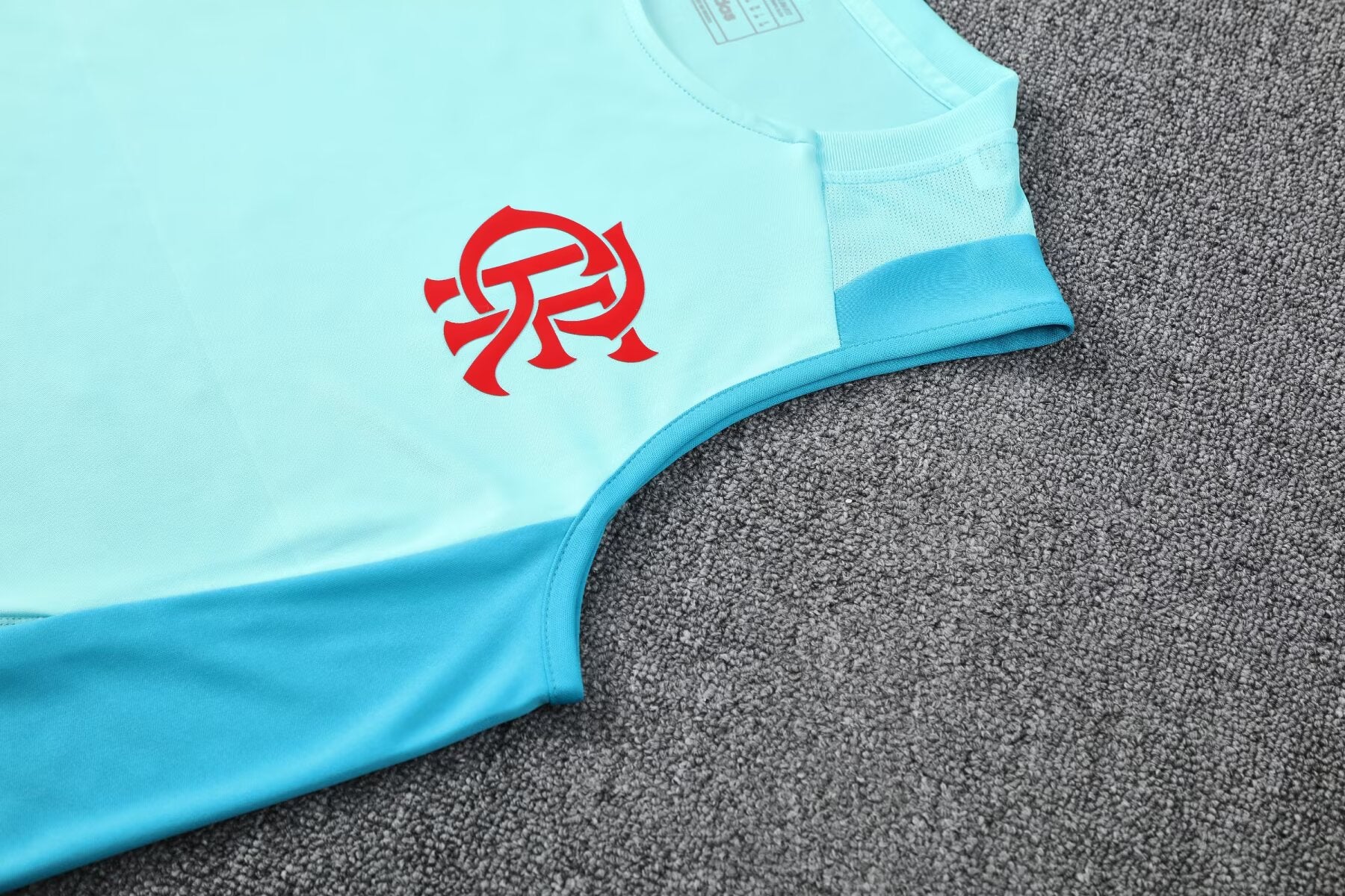 Conjunto Adidas Flamengo de Treino 2025 - Masculina Silk