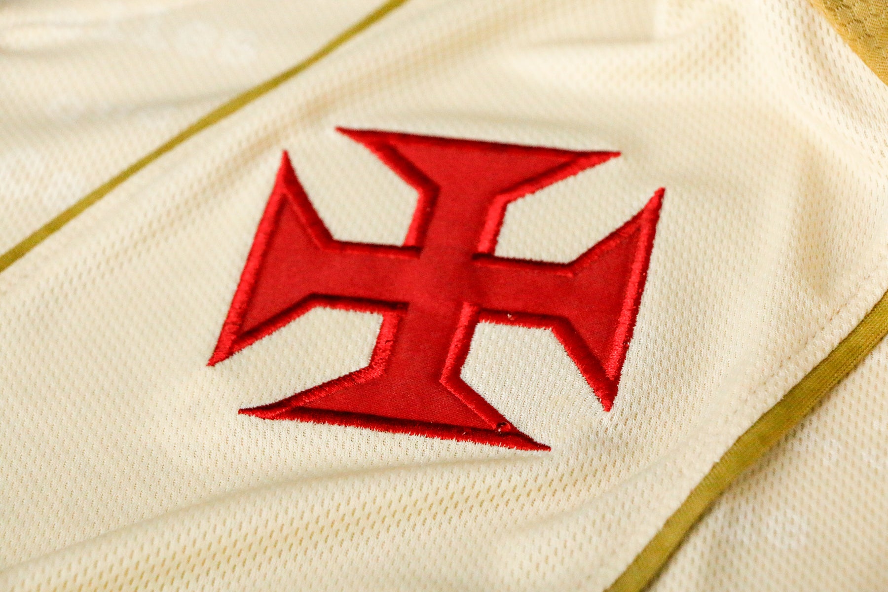 Camisa 3 Vasco Kappa 24/25 - 100 anos resposta histórica - Masculina - Bege