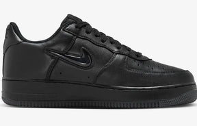 Tênis Nike Air Force 1 Black Jewel